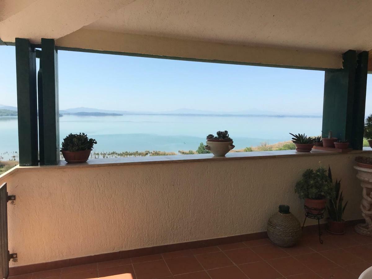 B&B Torre Del Lago Trasimeno Passignano sul Trasimeno Buitenkant foto