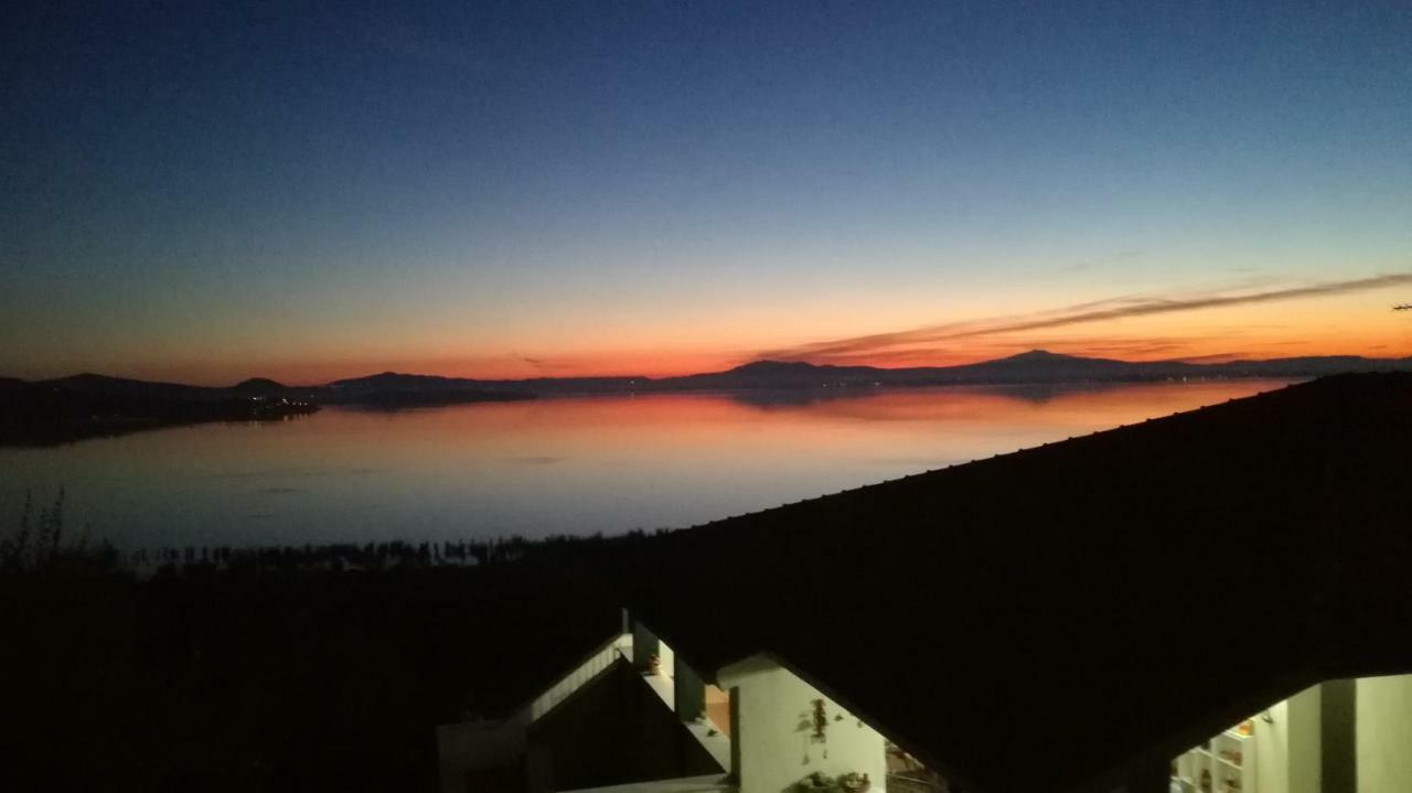 B&B Torre Del Lago Trasimeno Passignano sul Trasimeno Buitenkant foto
