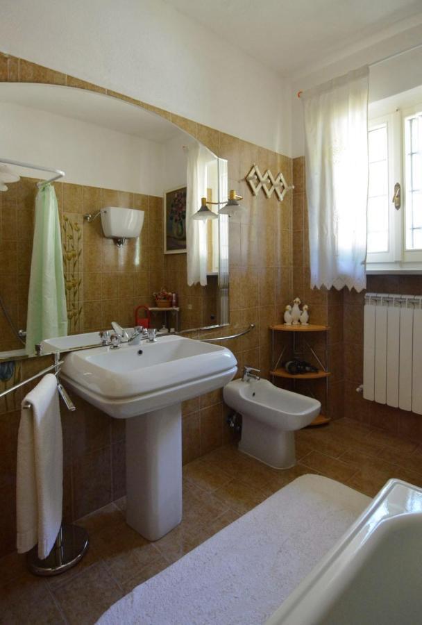 B&B Torre Del Lago Trasimeno Passignano sul Trasimeno Buitenkant foto